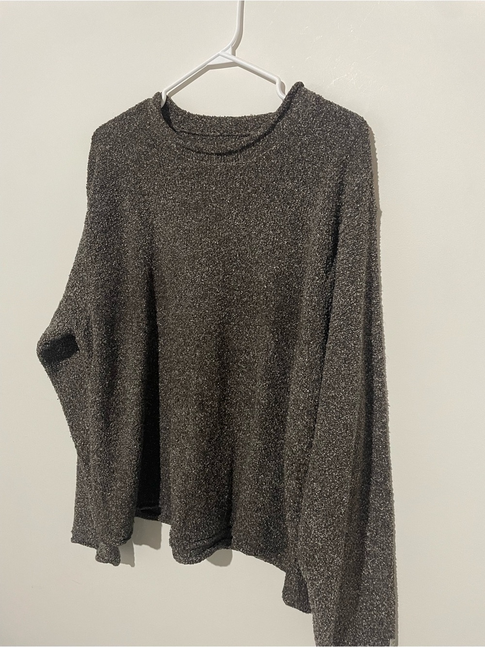 Cozy Women's Columbia Brown Knit Crewneck Sweater